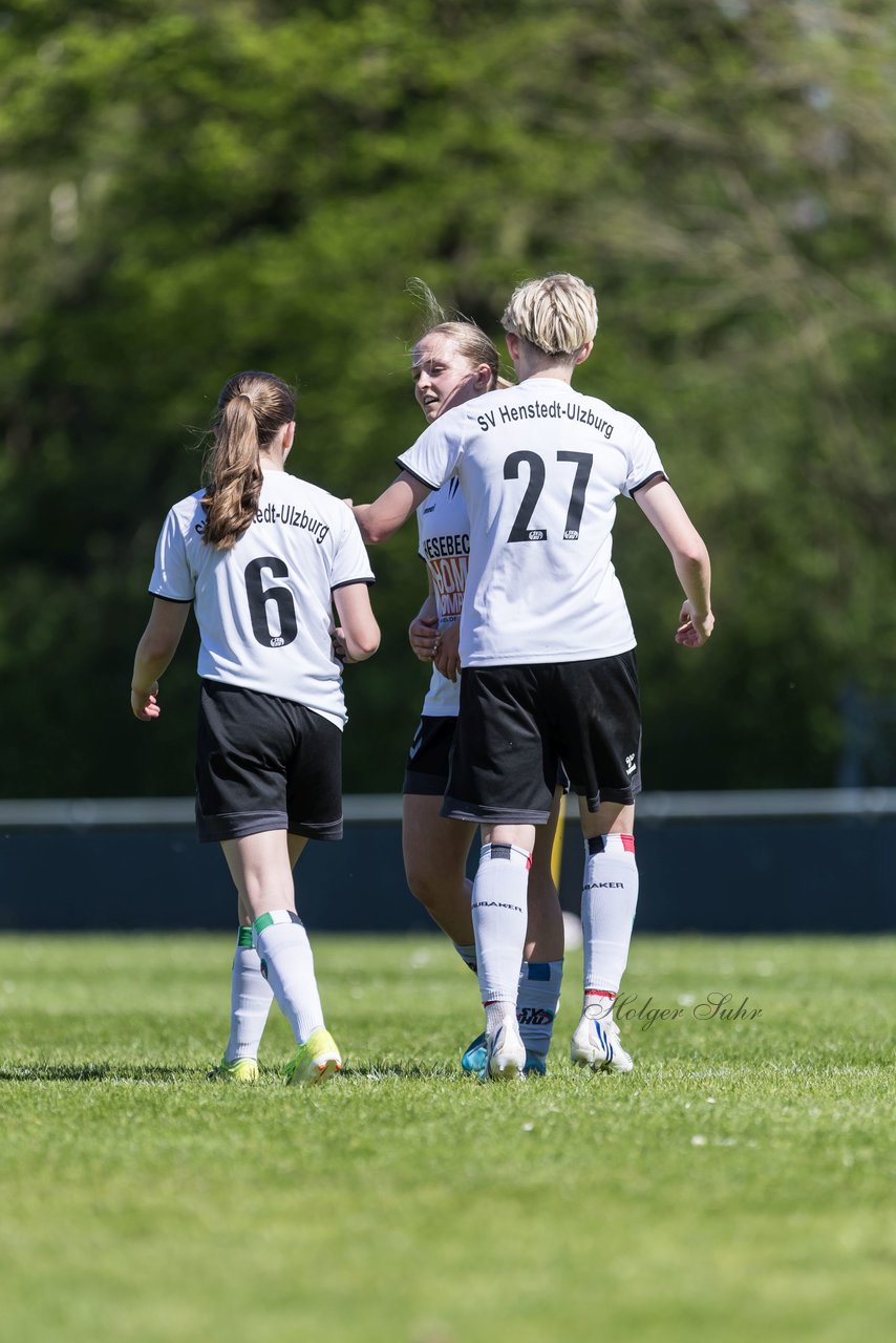 Bild 202 - wBJ SV Henstedt Ulzburg - FSG Oldendorf Itzehoe : Ergebnis: 6:3